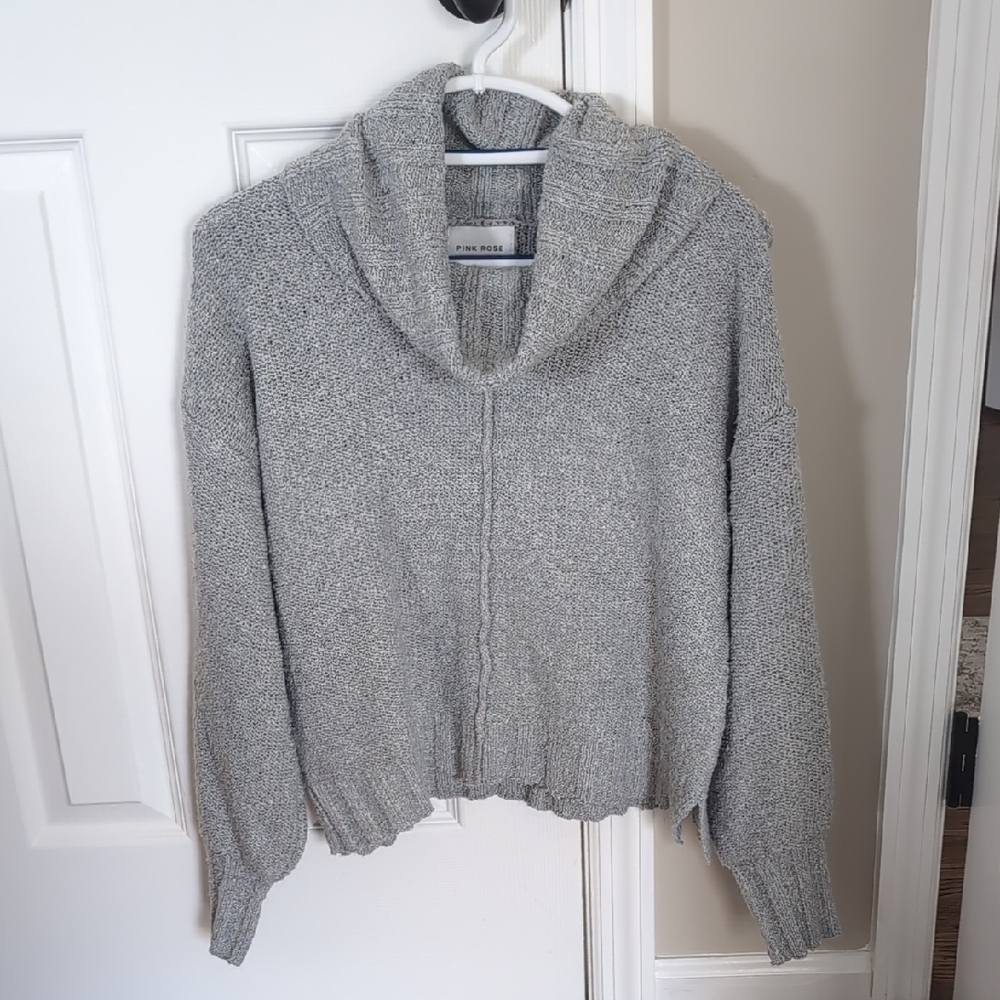 Pink Rose Boutique Sz M Heather Gray Cowl Neck Sweater NEVER WORN